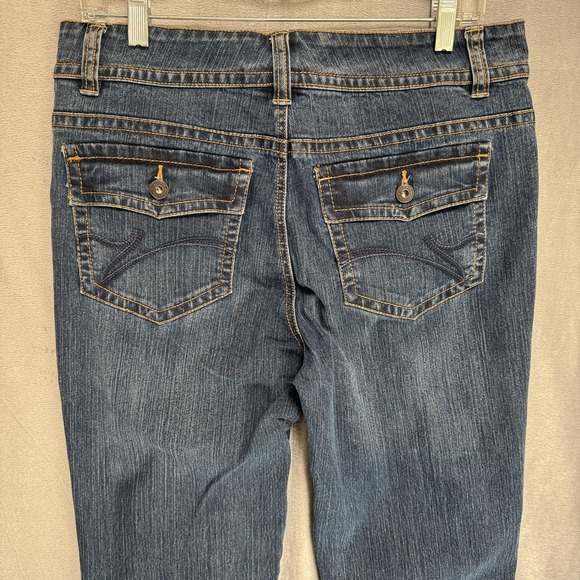 Gloria Vanderbilt Jeans Womens 10 Blue Wash Straight Leg Mid Rise Flap Pockets - Picture 8 of 10